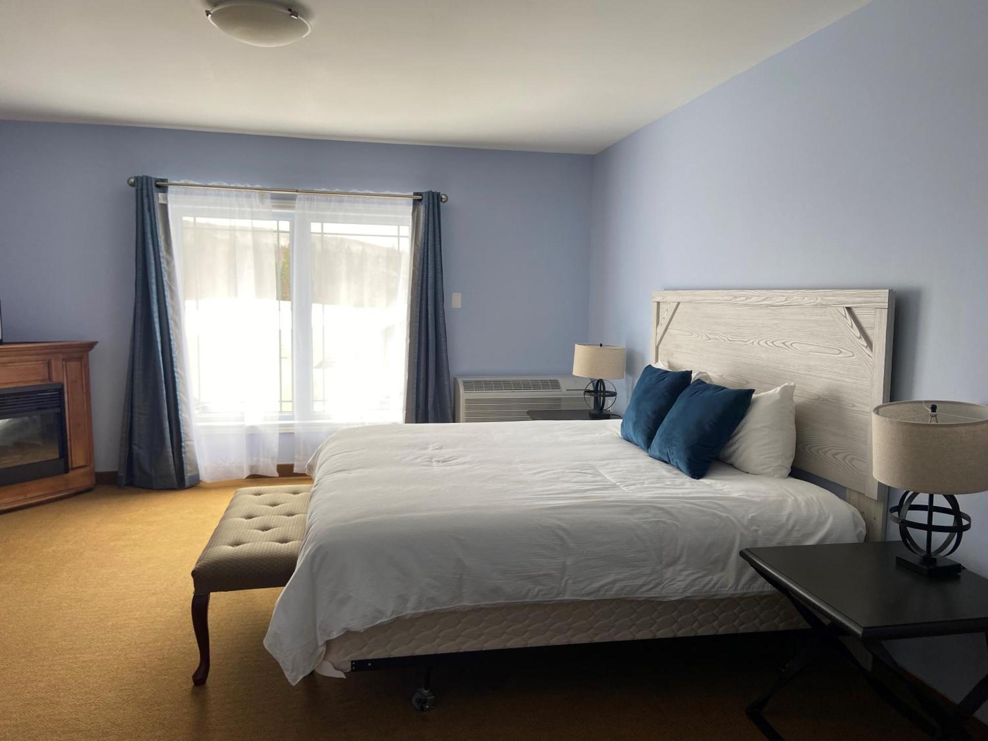 The Lakes At Ben Eoin Golf Club & Resort Sydney Forks 외부 사진