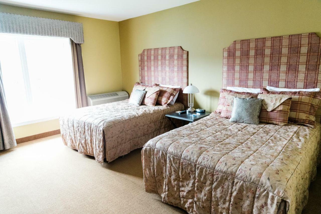 The Lakes At Ben Eoin Golf Club & Resort Sydney Forks 외부 사진